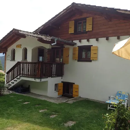 Chalet Le Muguet * Ovronnaz